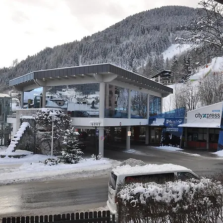 Apartmán Cityxpress Zell Am *